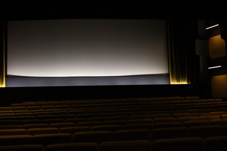 Comment les cinémas du monde impactent-ils notre société ?